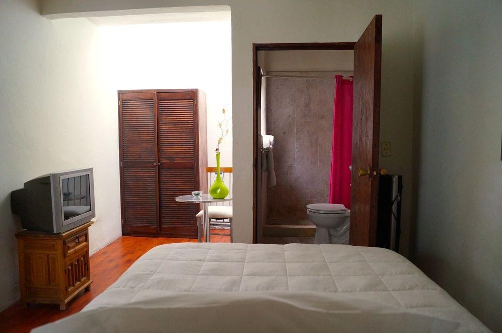 Hotel Aqui Es Mexico San Miguel de Allende Kültér fotó