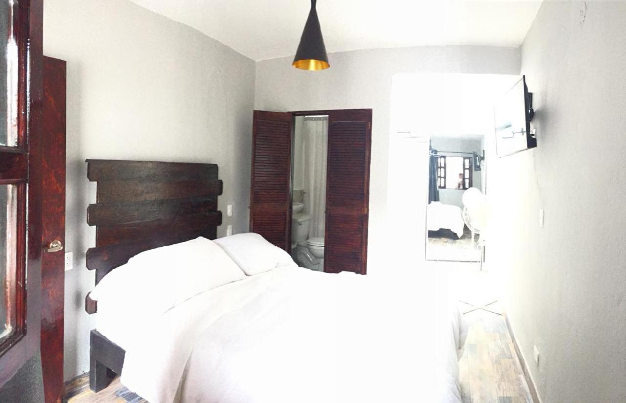 Hotel Aqui Es Mexico San Miguel de Allende Kültér fotó